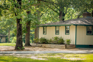 Lake Blackshear Accommodations Cabins